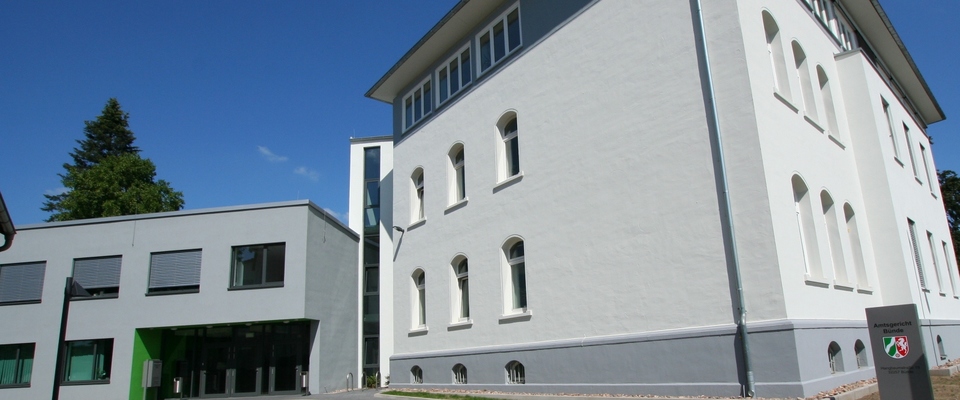 Gebäude