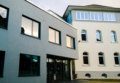 Amtsgerichtsgebäude vom Hof aus gesehen Amtsgerichtsgebäude vom Hof aus gesehen